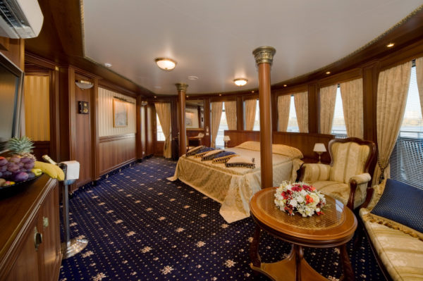 MS Volga Dream. Owner's Suite
